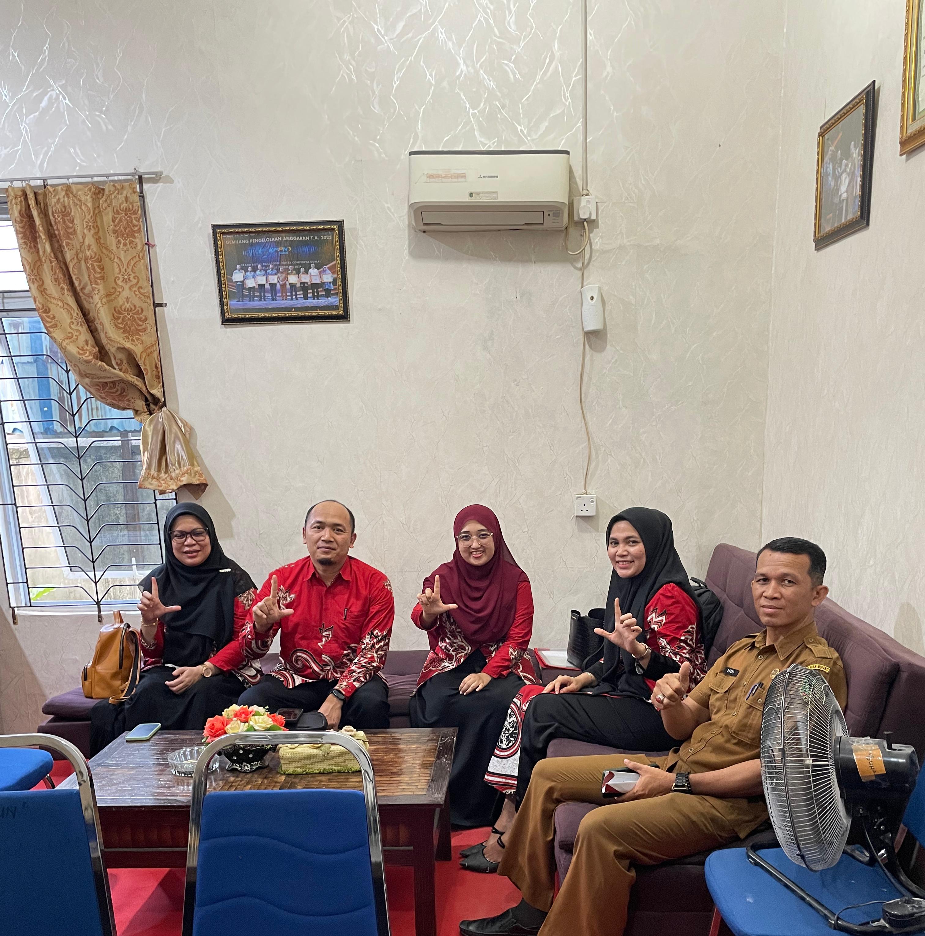 Dinas Ketahanan Pangan dan Pertanian Perkuat Kapasitas SDM Melalui Program Magister Pascasarjana Unilak yang Inovatif